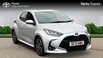 Toyota Yaris 1.5 Hybrid Design 5dr CVT Hybrid Hatchback